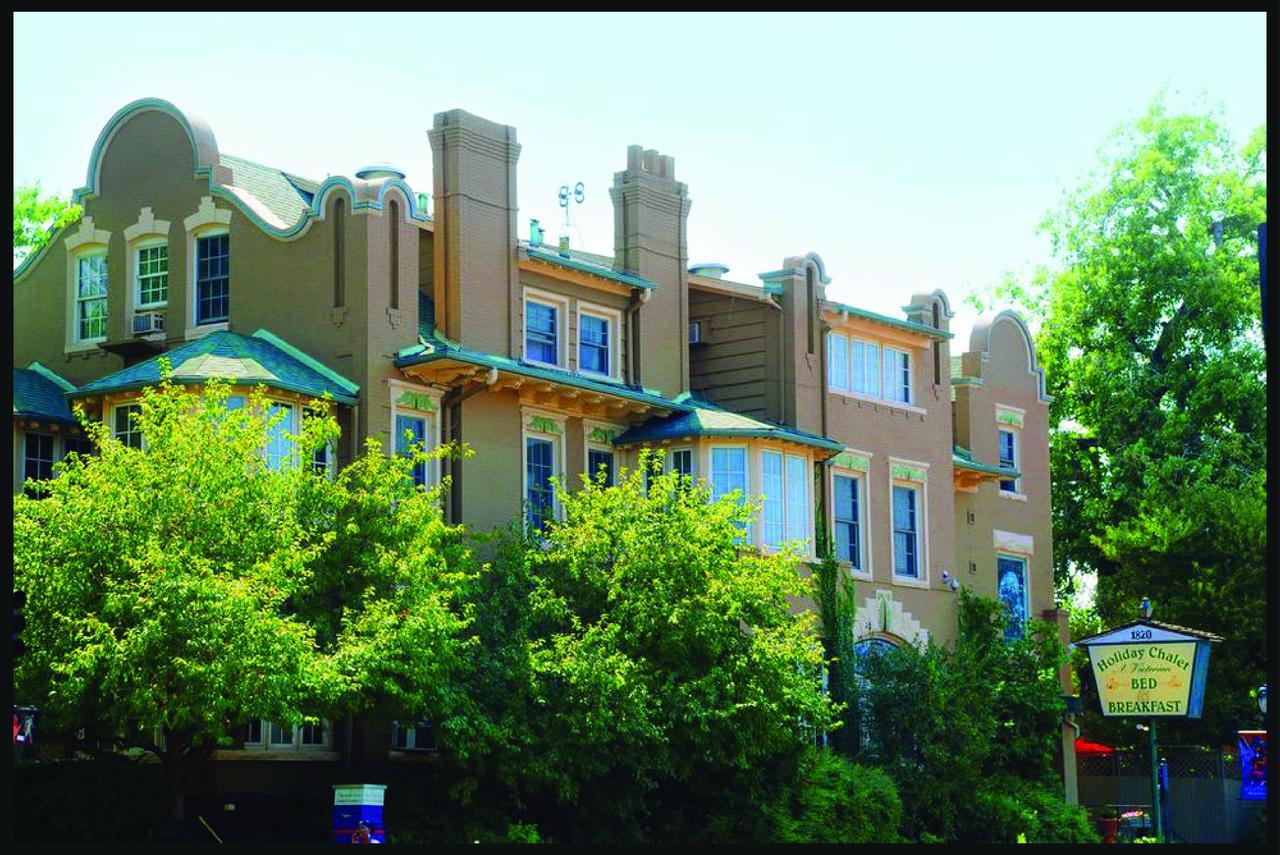 The Holiday Chalet Victorian Denver Exterior foto